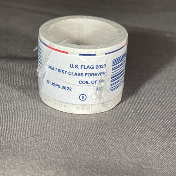 100 USPS 2023 Flag Freedom Stamps Roll Brand New Sealed 100% Authentic - Picture 4 of 4